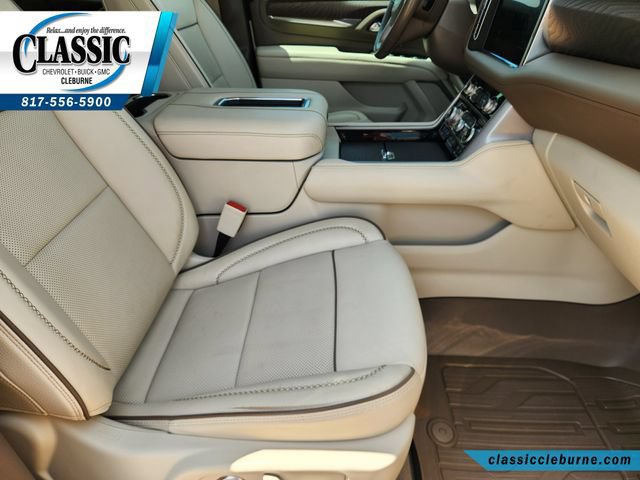 Used 2023 GMC Yukon Denali AWD/4WD image 15