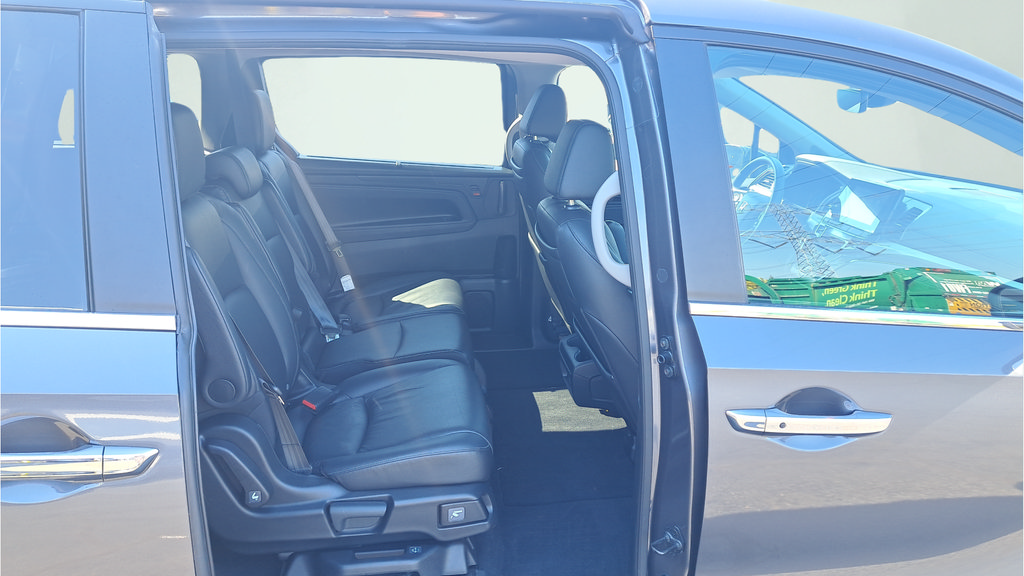 Used 2024 Honda Odyssey Touring image 13
