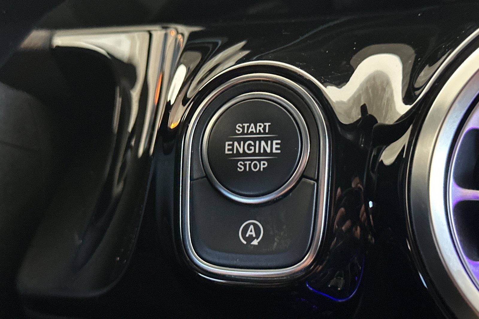 Certified 2021 Mercedes-Benz GLA 250 image 27
