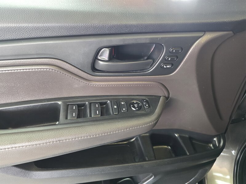 Used 2021 Honda Odyssey EX-L image 19