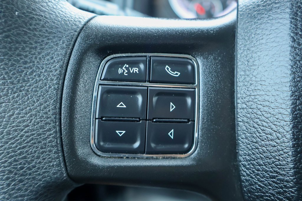 Used 2022 RAM 1500 Tradesman w/ Chrome Appearance Group image 12