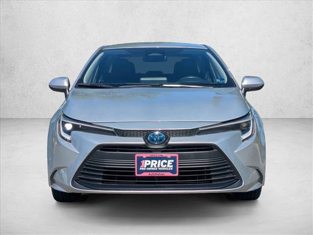 Used 2023 Toyota Corolla LE w/ Body Protection Package (TMS) FWD image 2