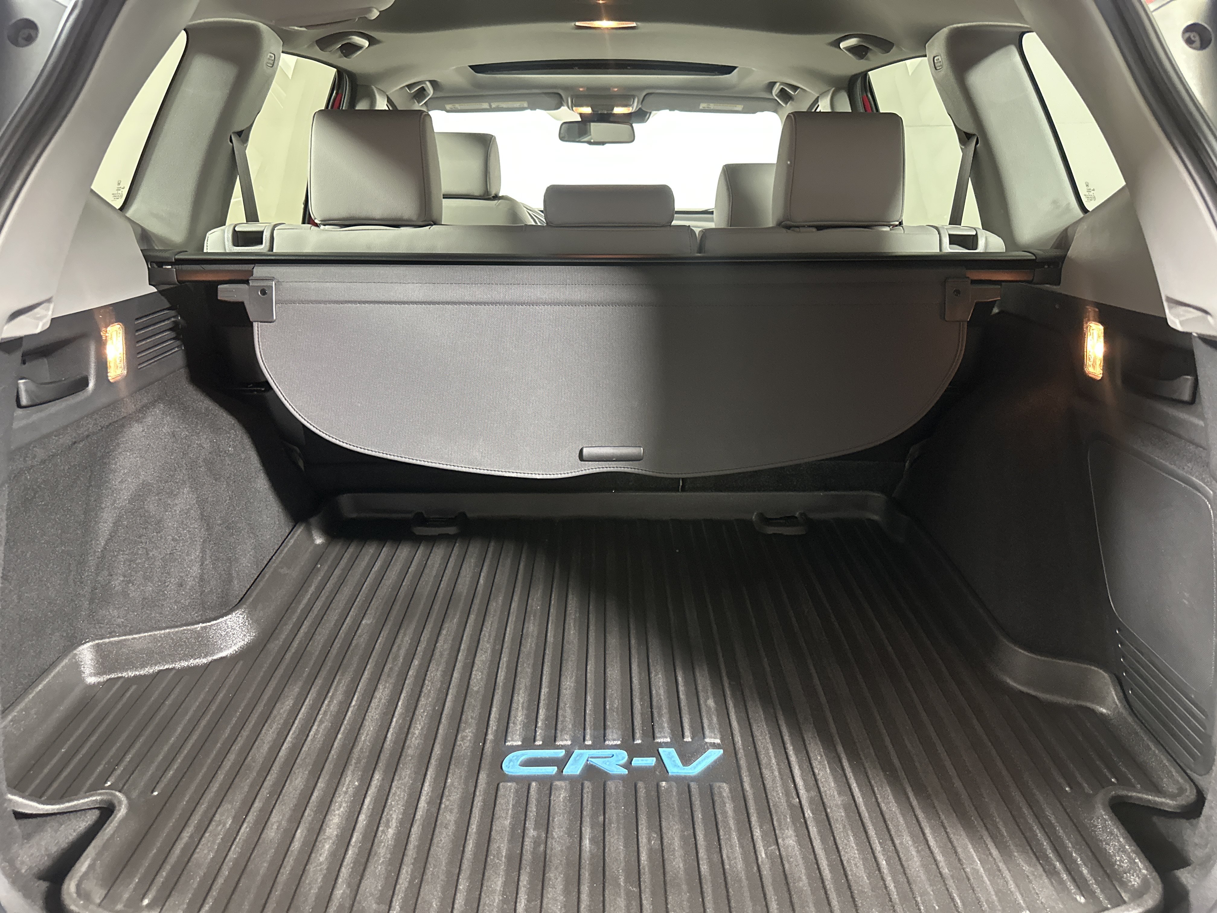 Used 2022 Honda CR-V Touring image 23