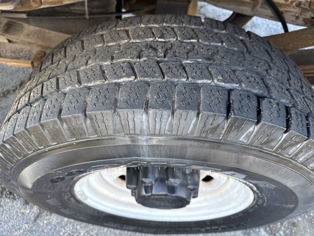 Used 2003 Ford F350 XL RWD image 9