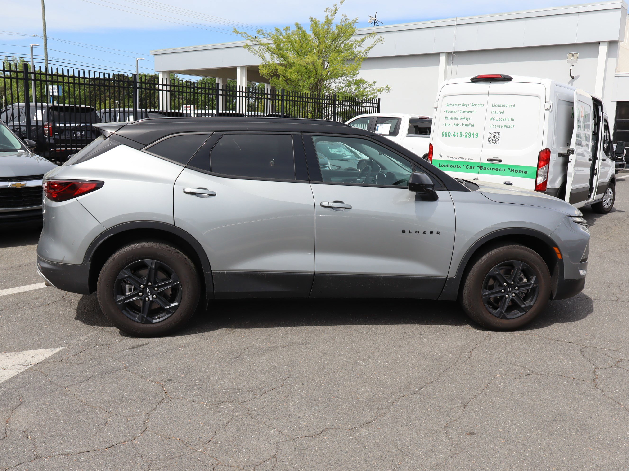 Used 2023 Chevrolet Blazer LT w/ Midnight/Sport Edition image 11