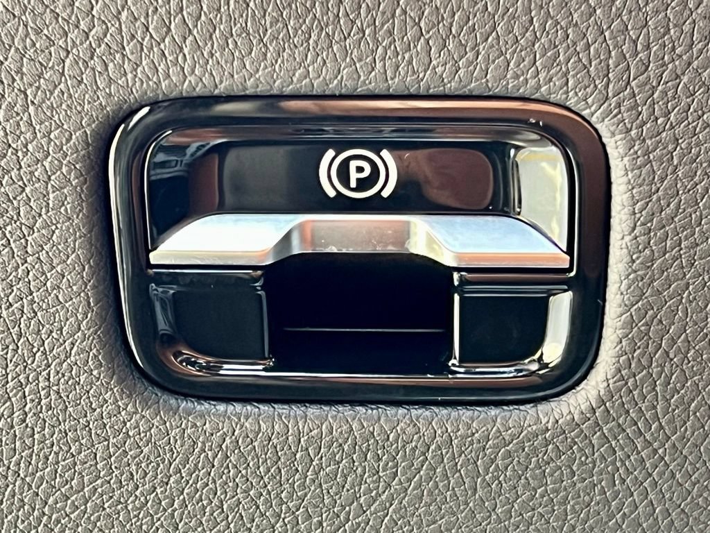 Certified 2026 Mercedes-Benz GLC 300 4MATIC image 42
