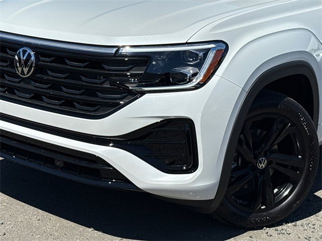 New 2026 Volkswagen Atlas Cross Sport SEL R-Line image 8