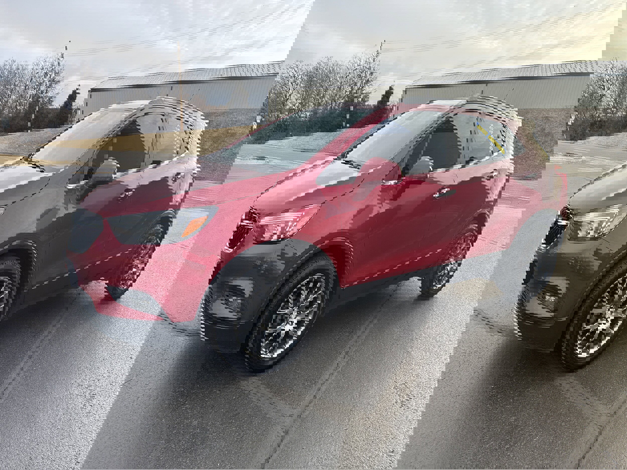 Used 2020 Buick Encore Sport Touring w/ Safety Package image 2