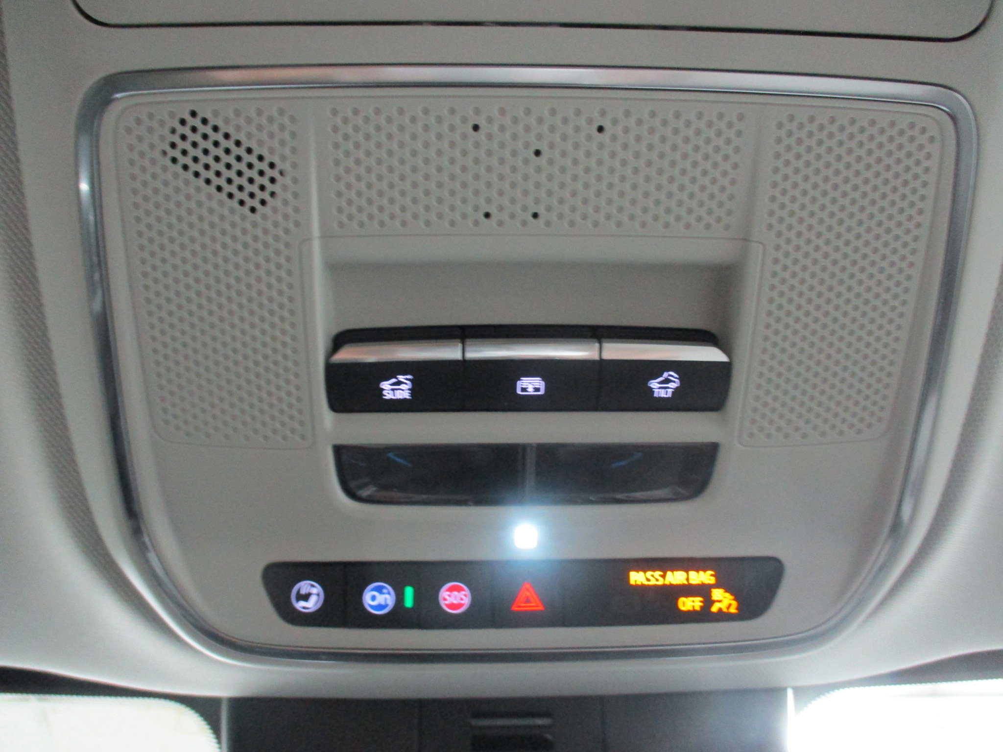 New 2026 GMC Acadia Denali w/ Super Cruise Package image 49