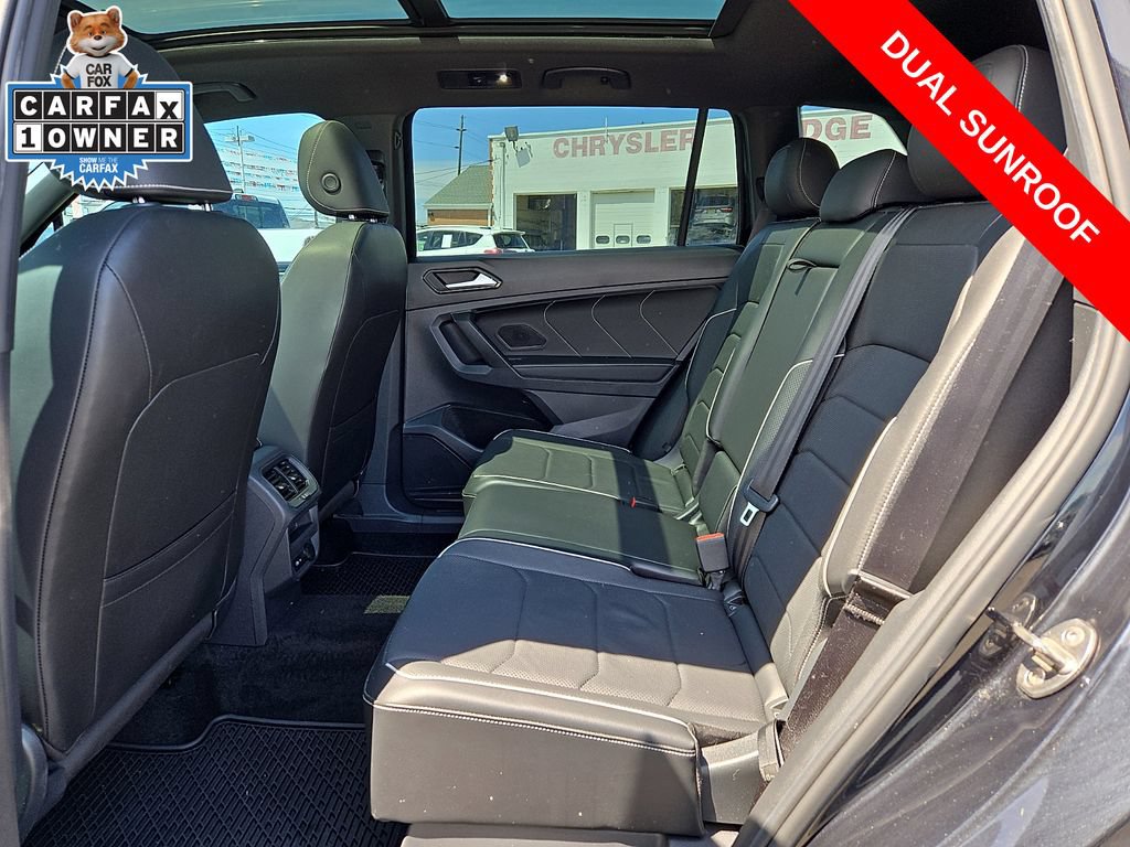 Used 2022 Volkswagen Tiguan SEL R-Line AWD/4WD image 10
