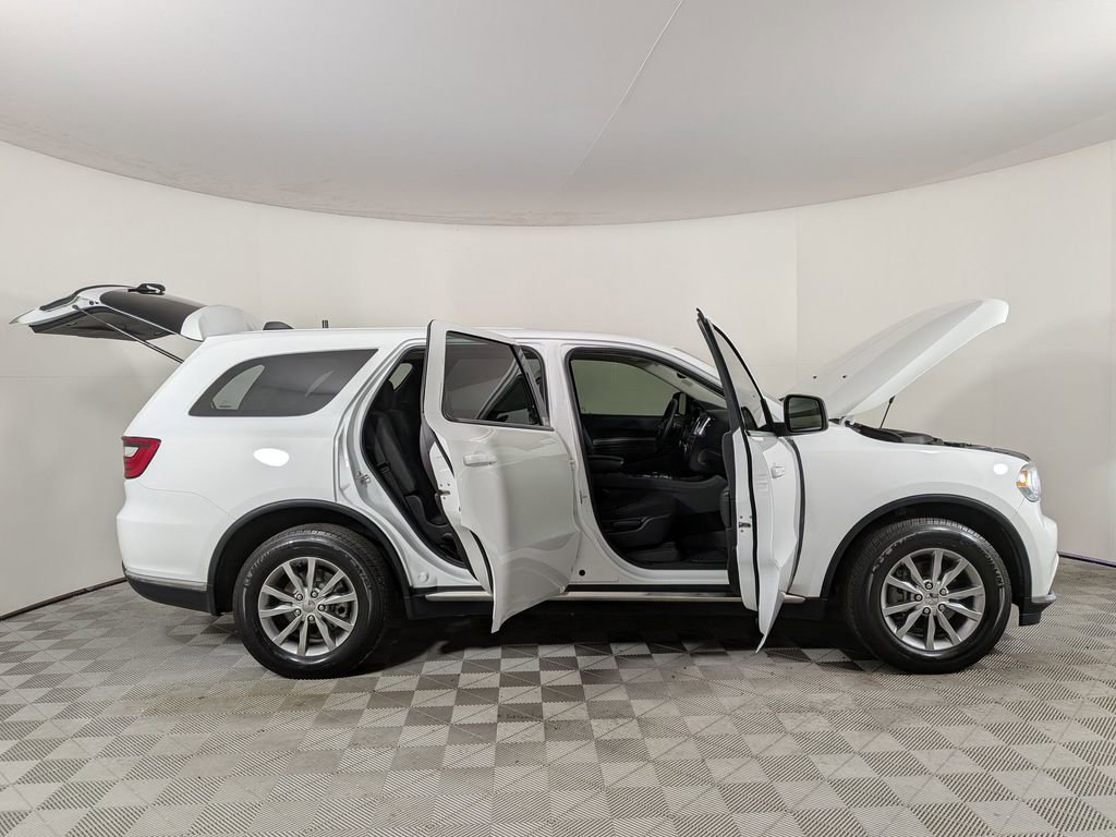 Used 2017 Dodge Durango SXT w/ 3rd Row Seating Group image 9