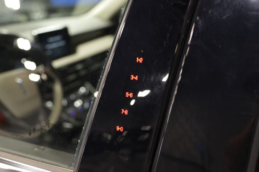 Used 2020 Lincoln Corsair Reserve w/ Equipment Group 201A FWD image 34