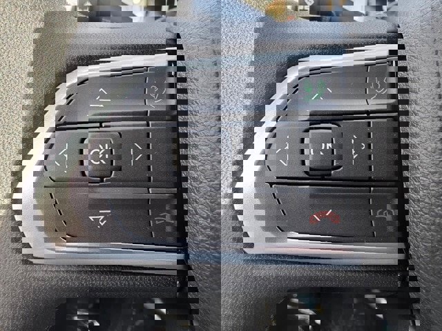 New 2026 Jeep Compass Latitude image 12