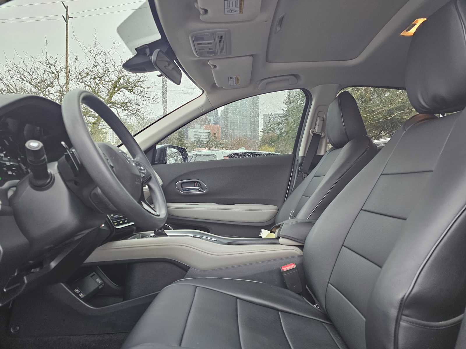 Used 2022 Honda HR-V EX image 23