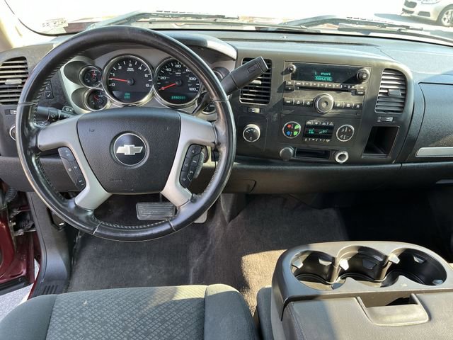 Used 2008 Chevrolet Silverado 1500 LT w/ All Star Edition AWD/4WD image 13