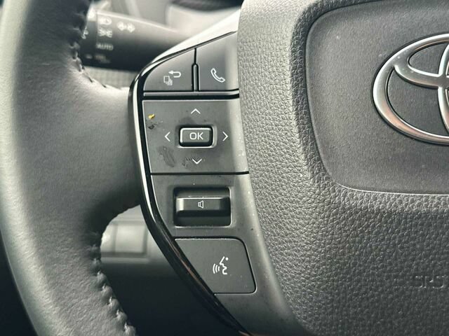 Used 2024 Toyota bZ4X FWD image 28