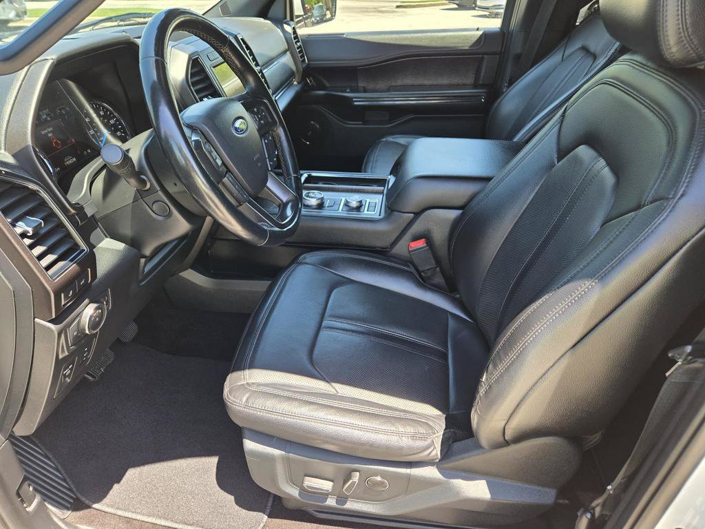 Used 2021 Ford Expedition Limited AWD/4WD image 15