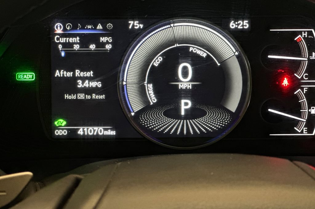 Certified 2025 Lexus ES 300h w/ Premium Package FWD image 26