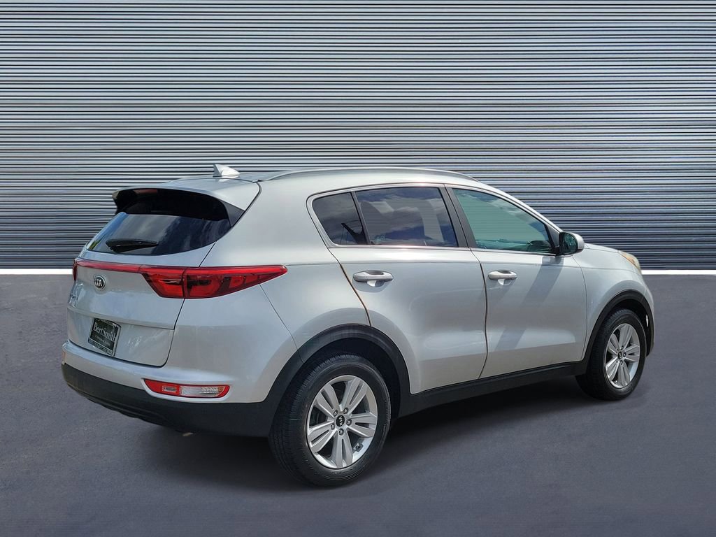 Used 2017 Kia Sportage LX w/ LX Popular Package image 3