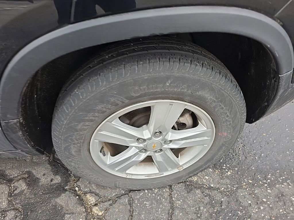 Certified 2022 Chevrolet Trax LT w/ LT Convenience Package image 11