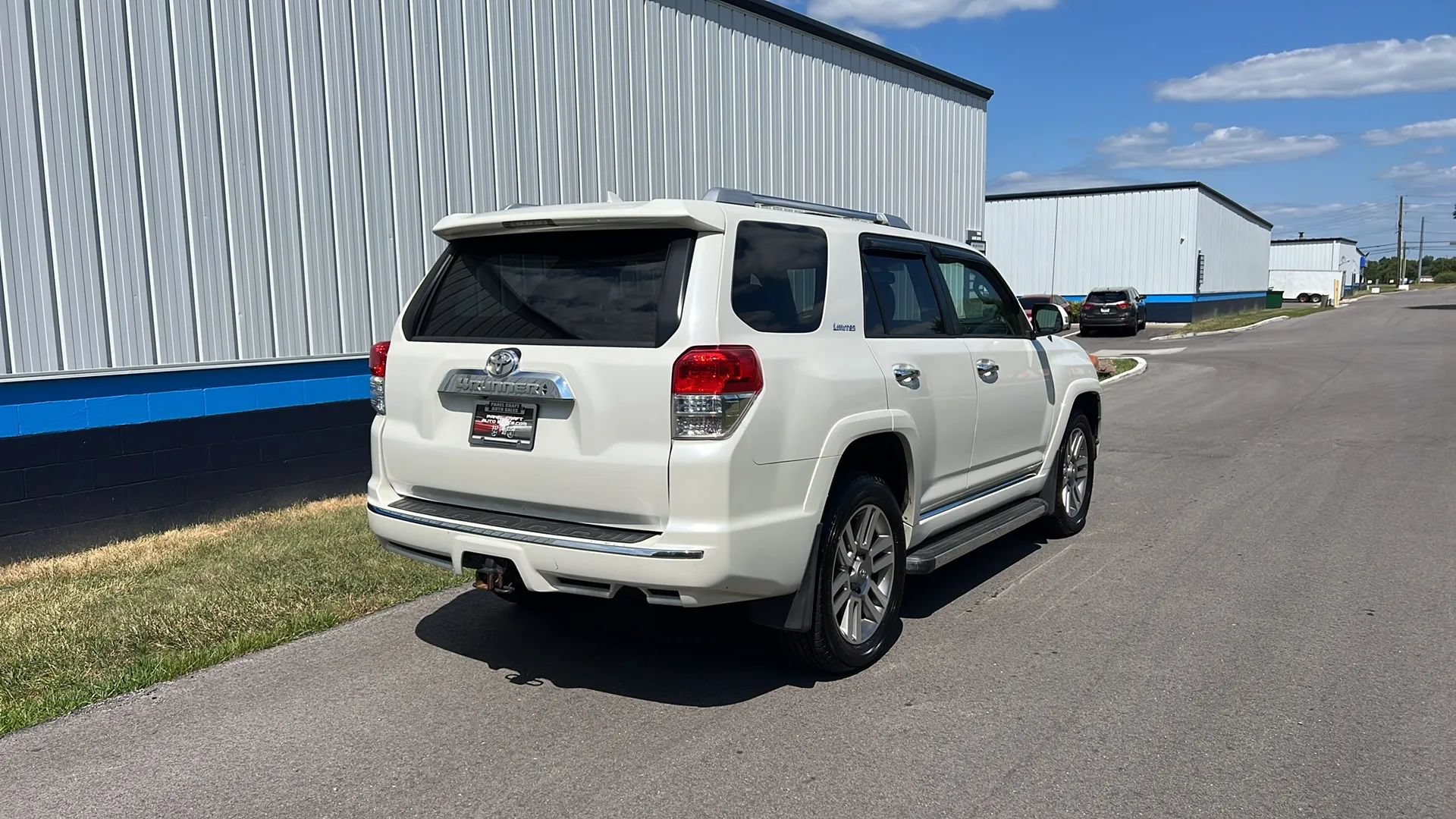 Used 2013 Toyota 4Runner Limited AWD/4WD image 5