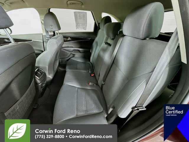 Used 2019 Kia Sorento LX image 25