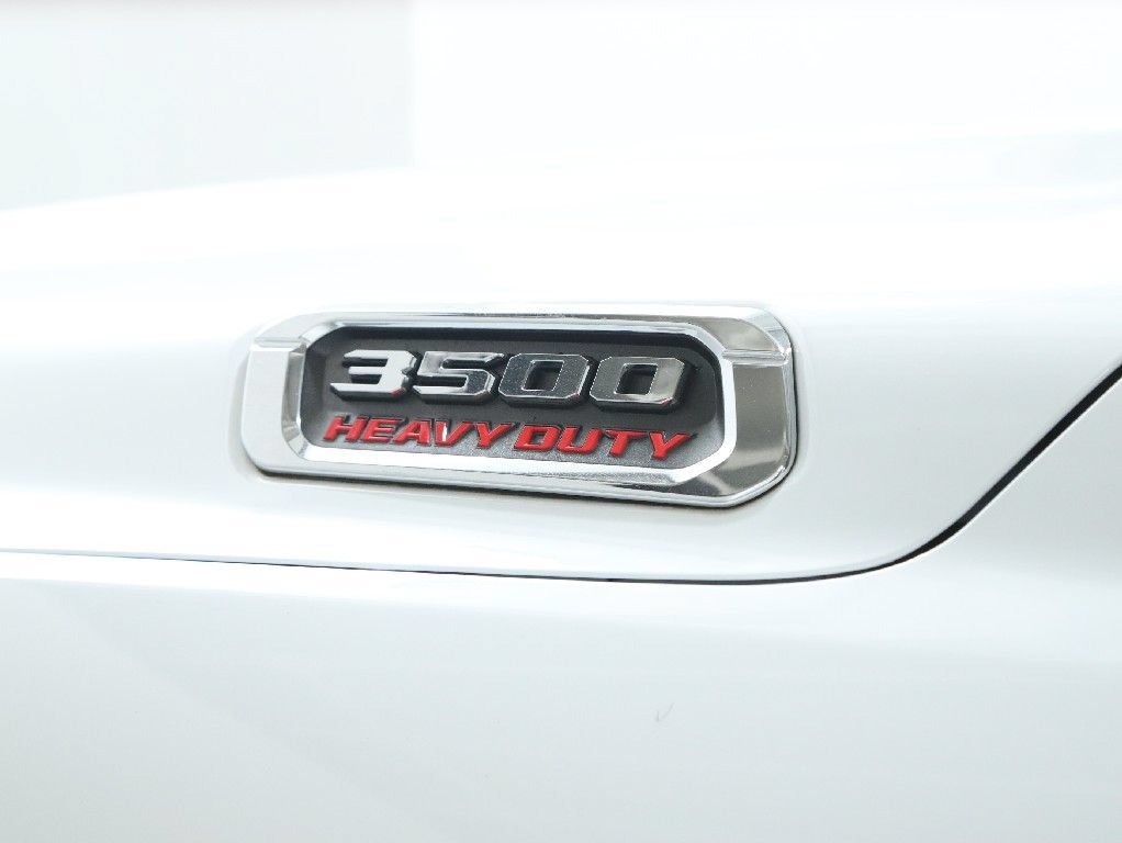 Used 2024 RAM 3500 Tradesman w/ Chrome Appearance Group AWD/4WD image 38