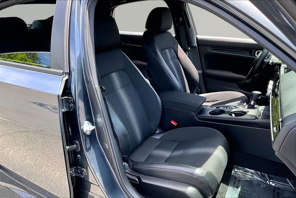 Certified 2025 Honda Civic Sport image 19