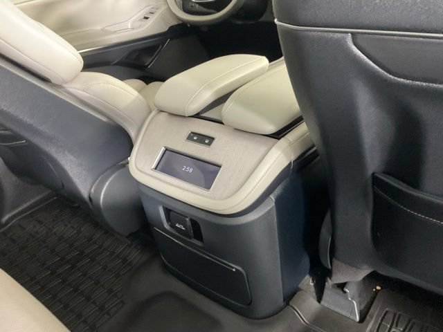 Used 2025 Lincoln Navigator L Reserve AWD/4WD image 34