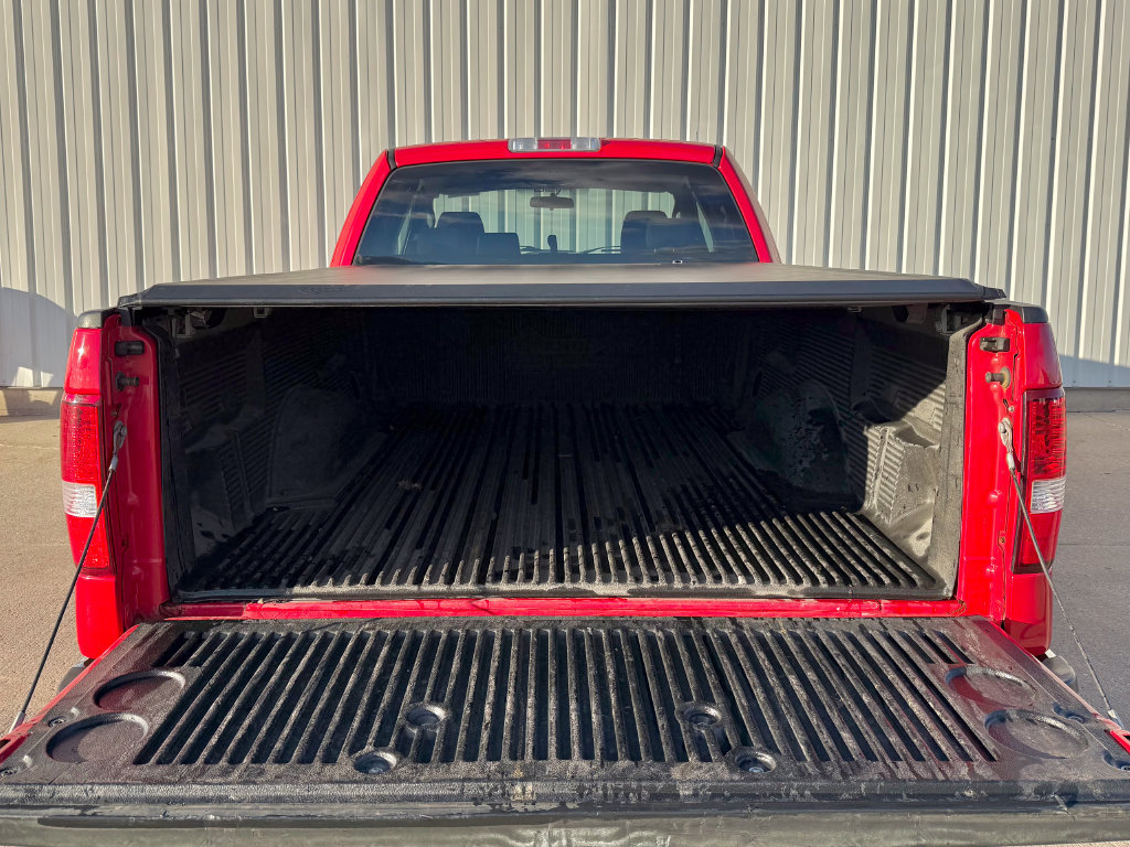 Used 2004 Ford F150 XLT AWD/4WD image 16