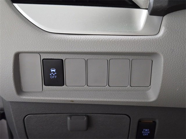 Used 2019 Toyota Sienna LE image 25