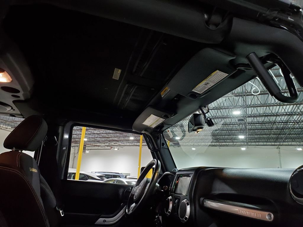 Used 2014 Jeep Wrangler Unlimited Sahara w/ Connectivity Group image 16
