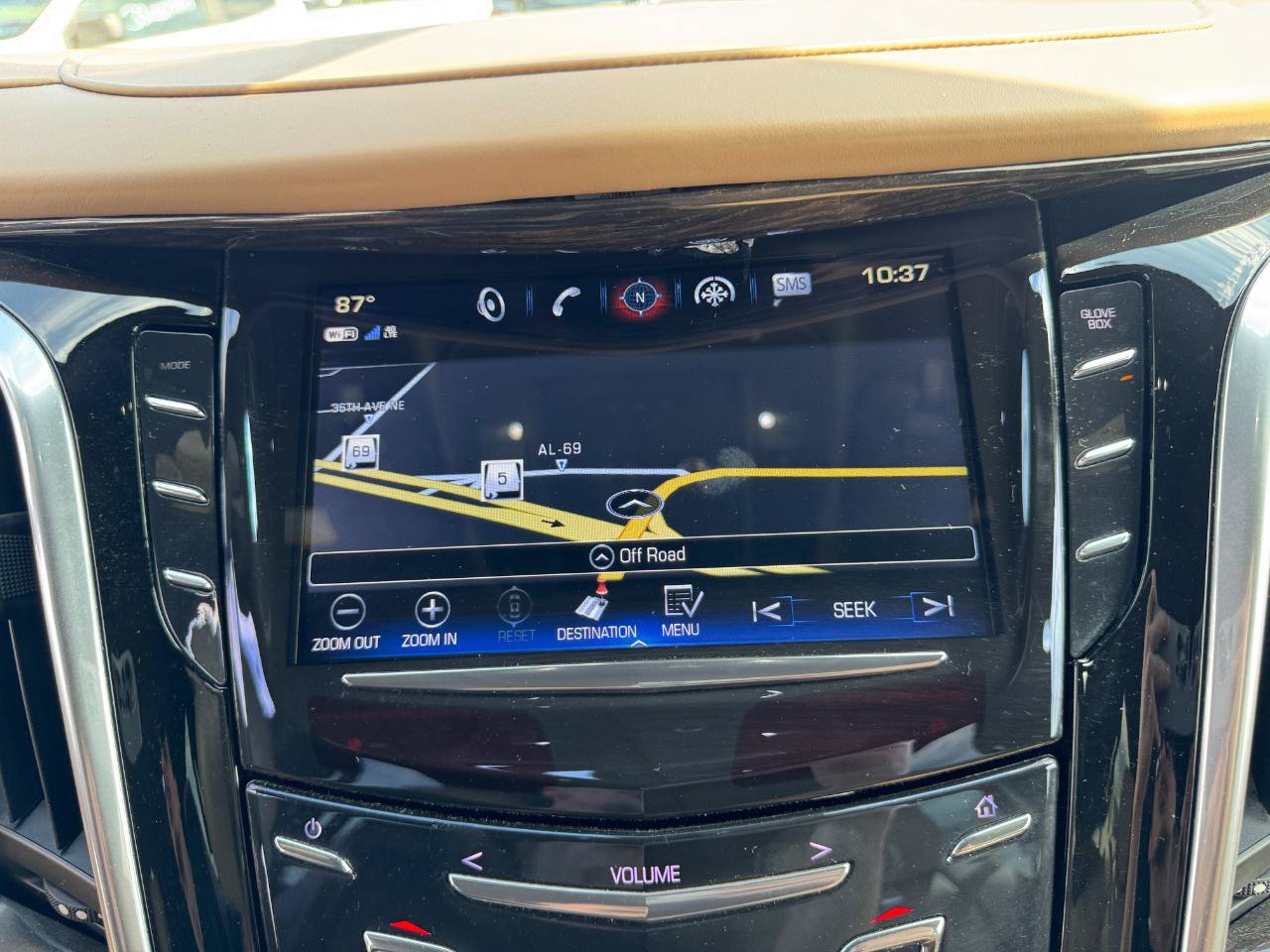 Used 2020 Cadillac Escalade ESV Platinum AWD/4WD image 52