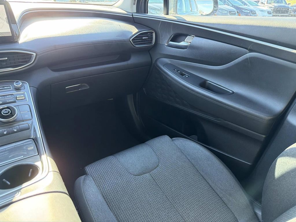 Used 2023 Hyundai Santa Fe SEL image 18