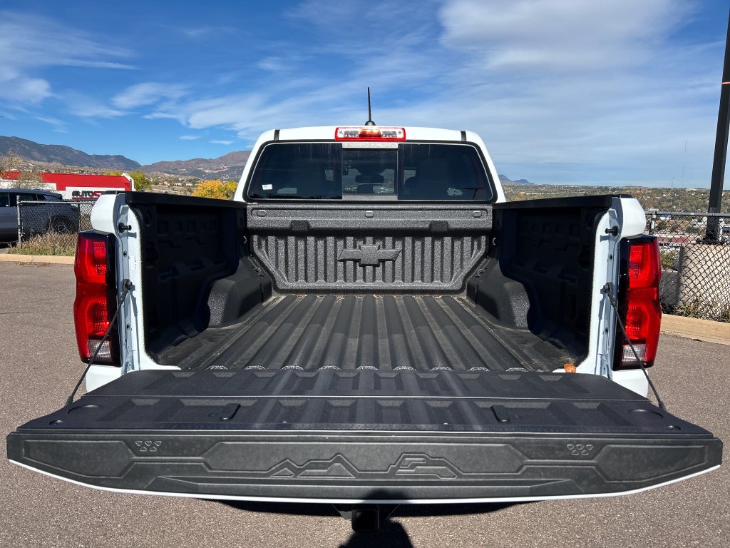 New 2026 Chevrolet Colorado Z71 w/ Technology Package AWD/4WD image 5