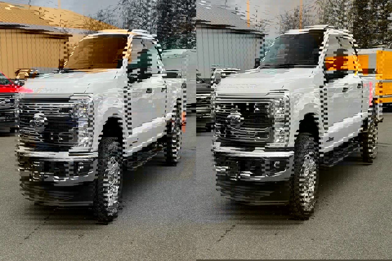 Used 2024 Ford F250 XLT w/ FX4 Off-Road Package image 7
