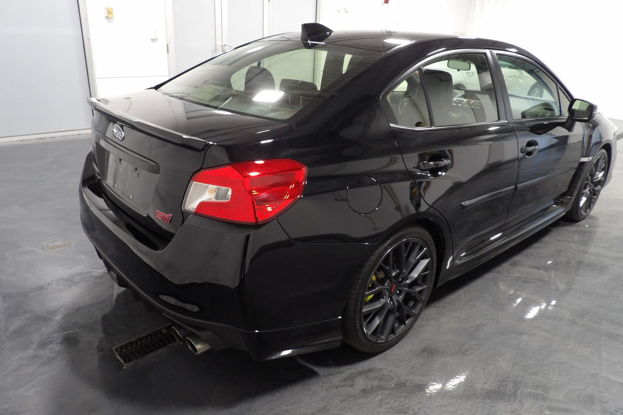 Used 2020 Subaru WRX STI Limited AWD/4WD image 4