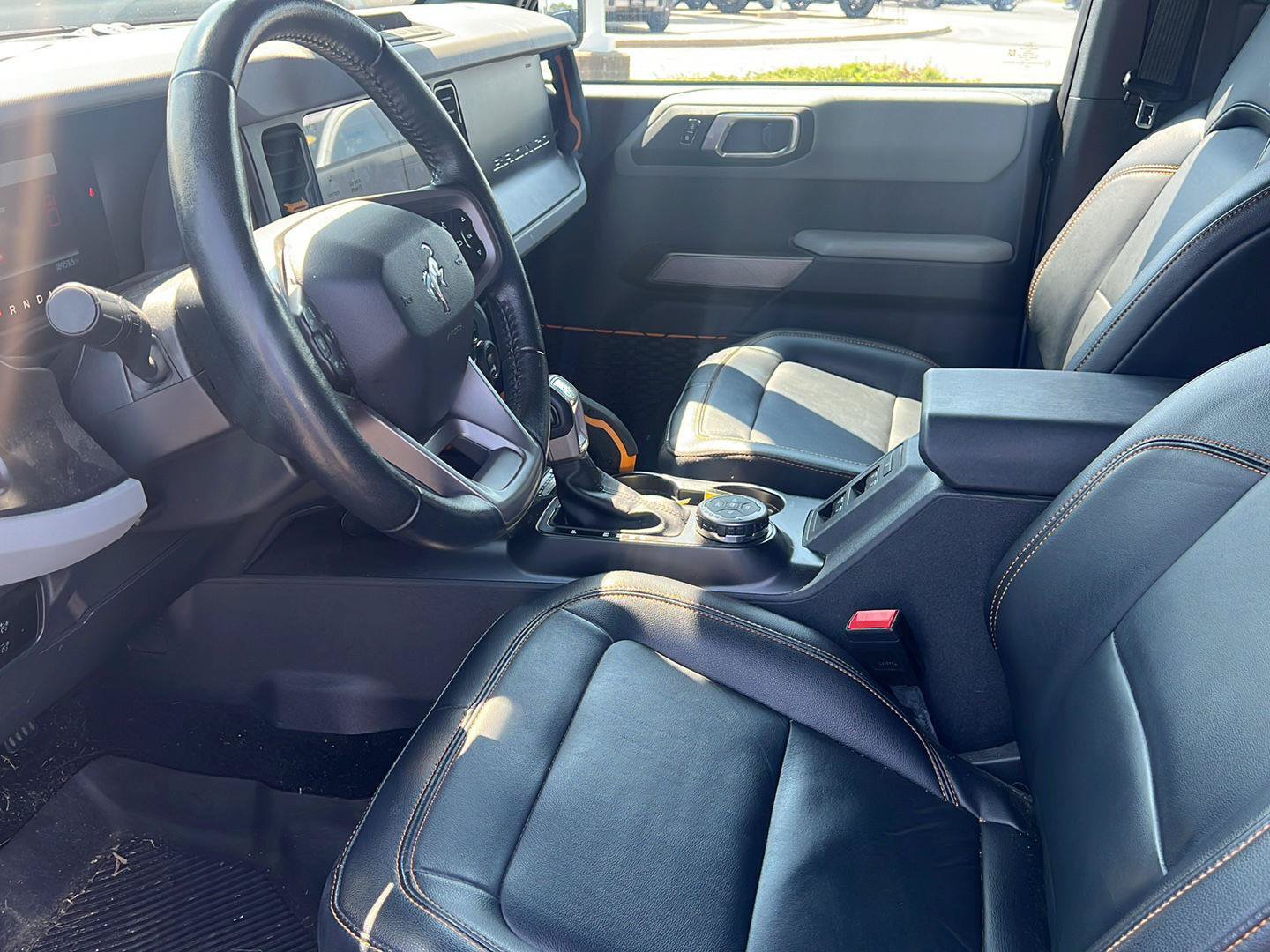 Used 2023 Ford Bronco Badlands AWD/4WD image 18
