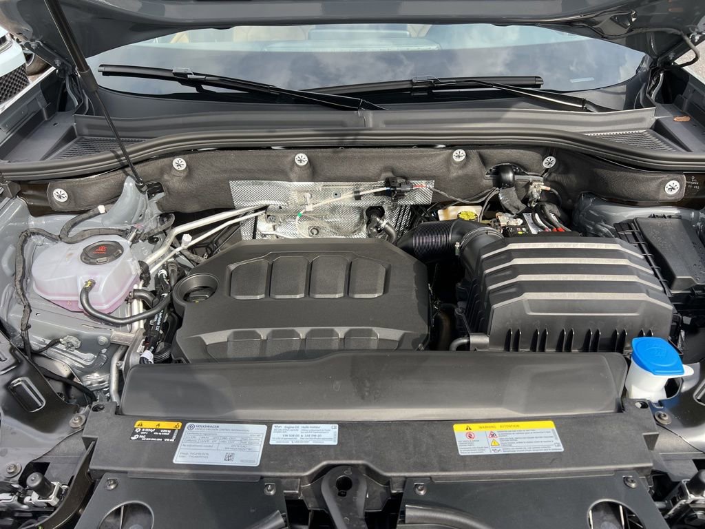 New 2026 Volkswagen Atlas Cross Sport SE image 11