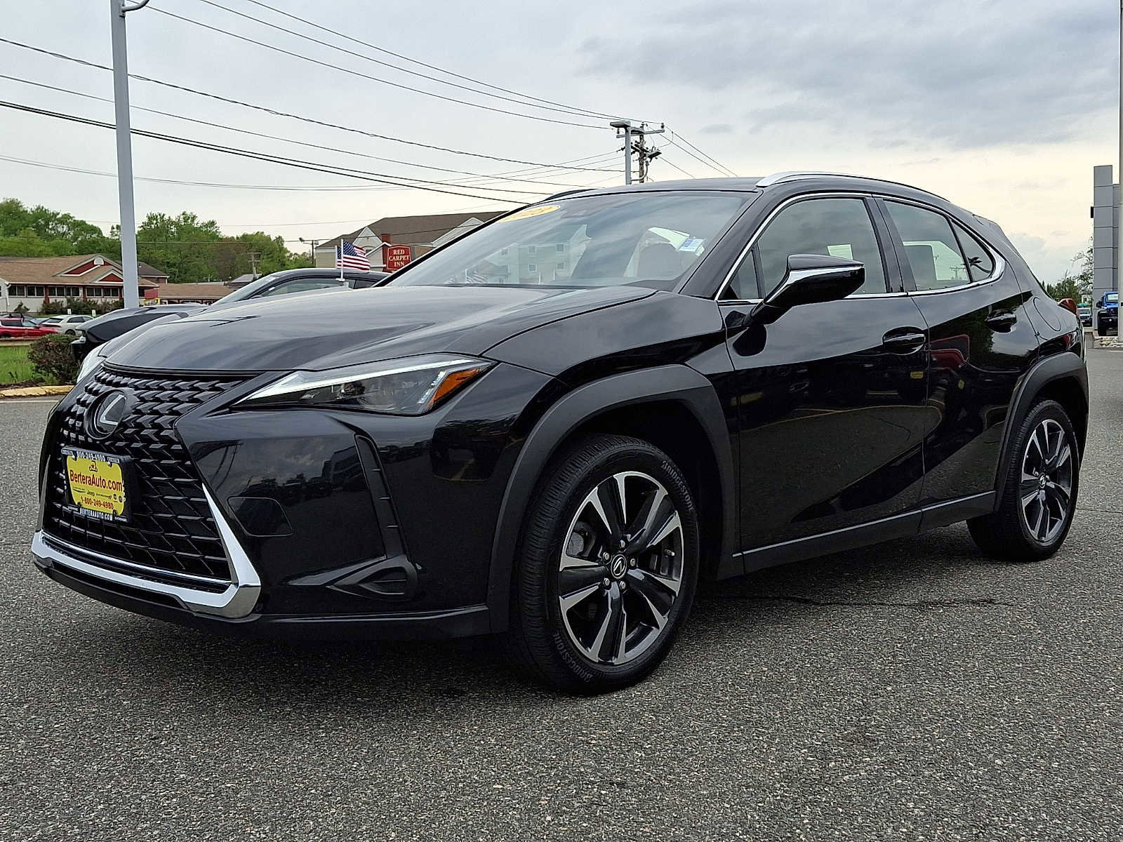 Used 2023 Lexus UX 250h AWD w/ Accessory Package (Z2) image 3