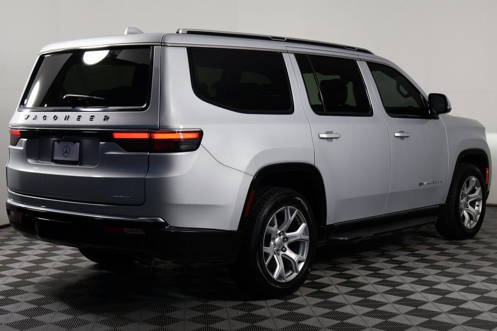 Used 2022 Jeep Wagoneer Series II image 4