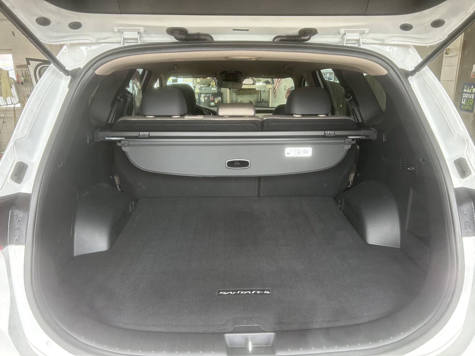 Used 2023 Hyundai Santa Fe SE AWD/4WD image 25