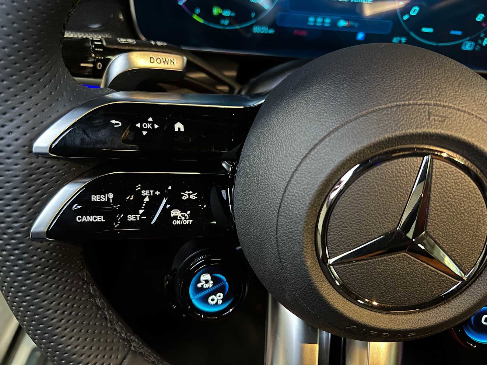 New 2026 Mercedes-Benz GLC 43 AMG 4MATIC Coupe image 29