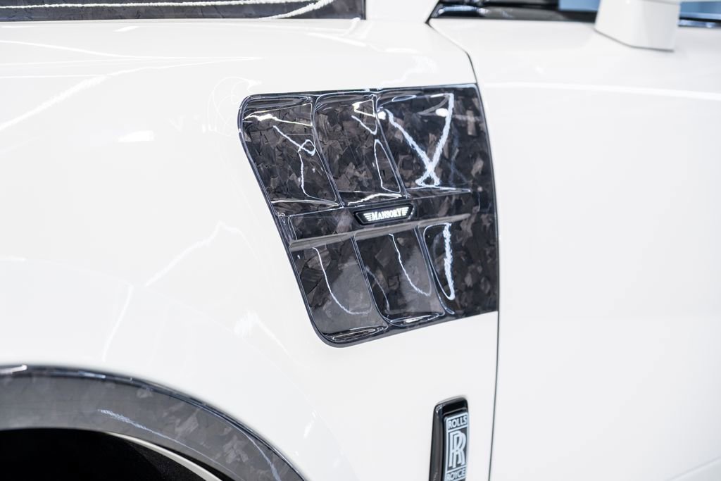 Used 2026 Rolls-Royce Cullinan AWD/4WD image 26