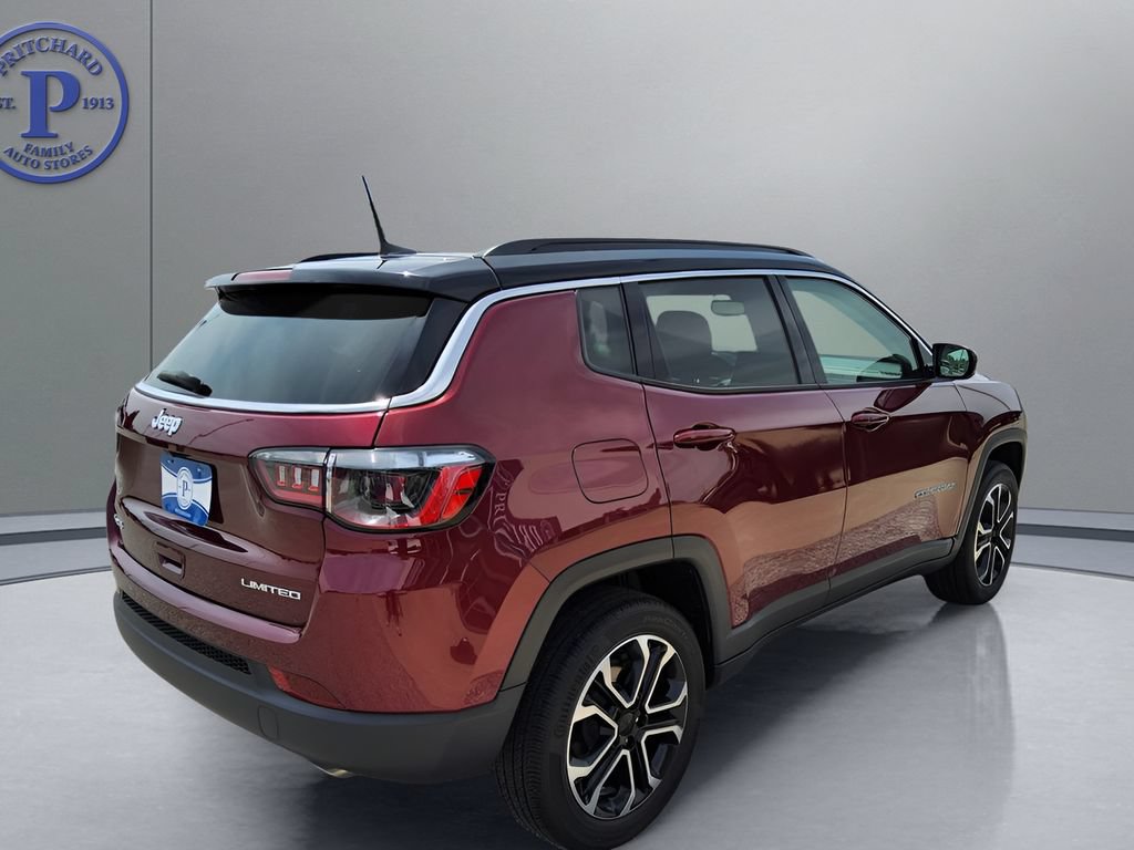 Used 2022 Jeep Compass Limited AWD/4WD image 7