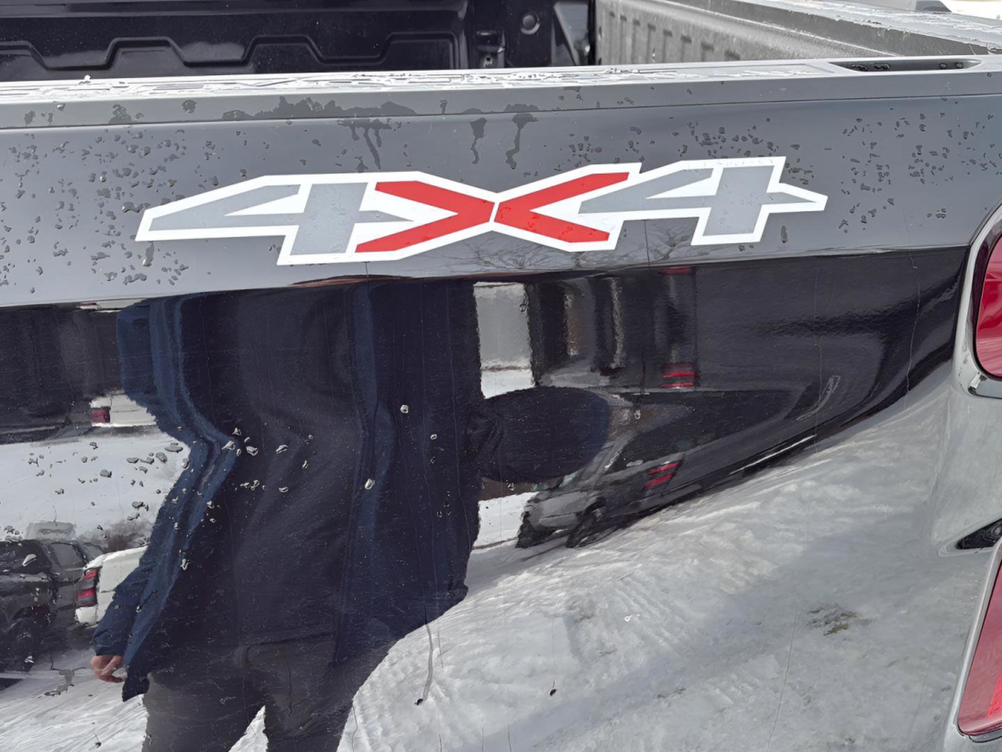 Used 2025 Chevrolet Silverado 1500 LT image 15