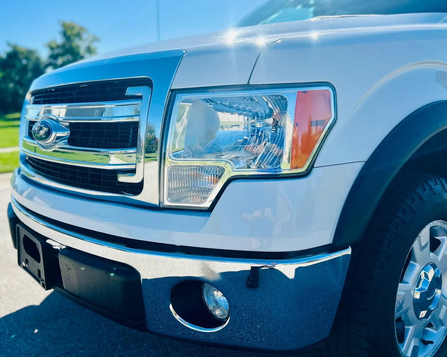 Used 2014 Ford F150 XLT w/ XLT Convenience Package RWD image 9