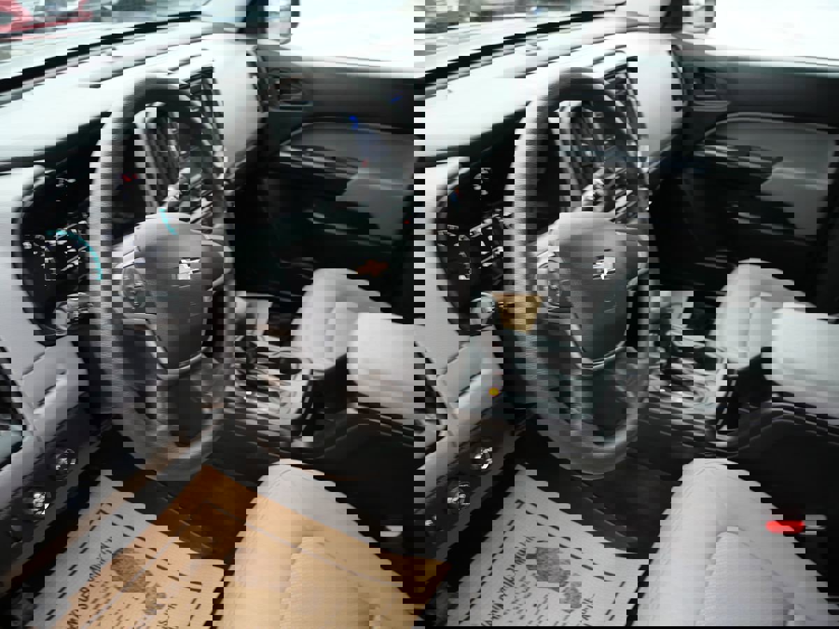 Used 2021 Chevrolet Colorado W/T w/ Custom Special Edition image 12