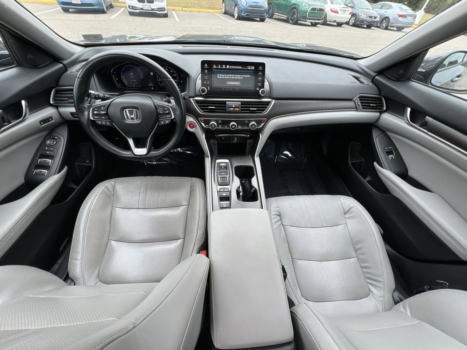 Used 2018 Honda Accord EX-L image 2