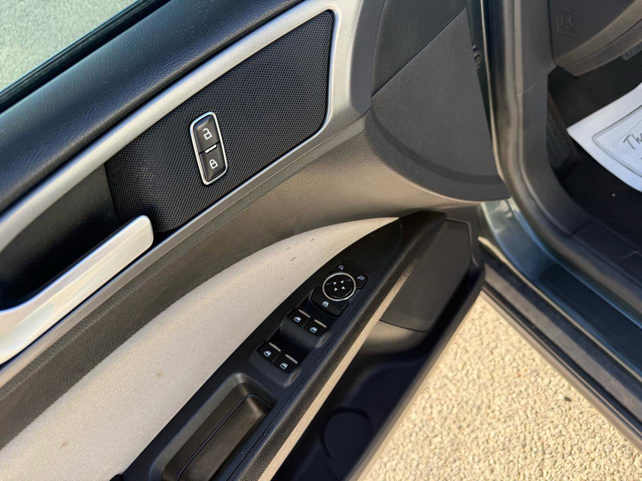 Used 2015 Ford Fusion S FWD image 11